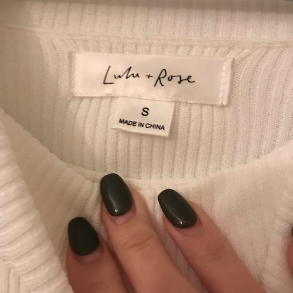 Ribbed white fold over shirt - Picture 2 of 4